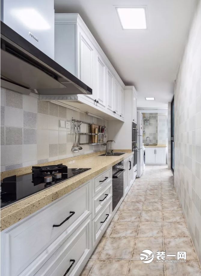 三室两厅120平米装修案例 美式风格设计实景图