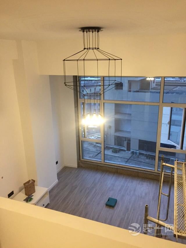 70平loft北欧风格装修过程图