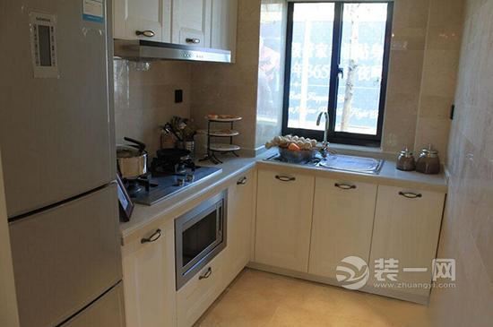 想把阳台改成厨房 装修师傅说必须要满足这三项