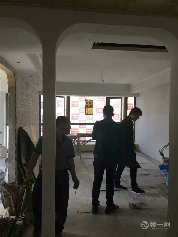 127平简美风格装修工地——油漆阶段